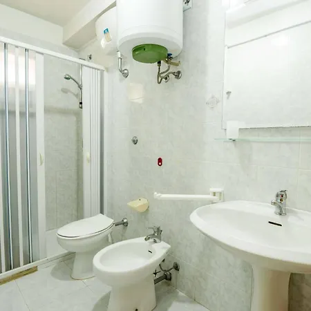 Family House Apartment *