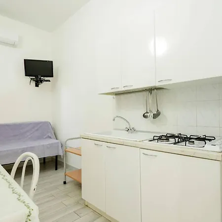 Apartment Family House *